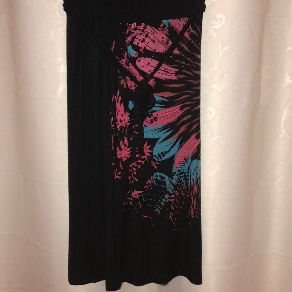 Dress - Picture 6 of 6